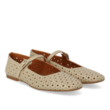 Indlæs billede til gallerivisning Sandal m. spænde, Beige