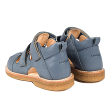 Indlæs billede til gallerivisning Begyndersandal m. velcro, Jeansblå