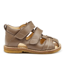 Indlæs billede til gallerivisning Begyndersandal m. velcro, Brun