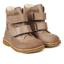 Indlæs billede til gallerivisning Angulus TEX-begynderstøvle med velcrolukning og slidforstærkning/ Beige