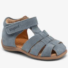 Indlæs billede til gallerivisning Begyndersandal m. velcro, Lyseblå