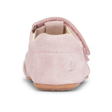 Indlæs billede til gallerivisning Begyndersandal m.  velcro, Beige/sart rosa
