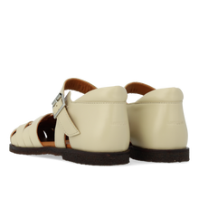 Indlæs billede til gallerivisning Sandal m. spænde, Beige
