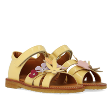 Indlæs billede til gallerivisning Sandal m. velcro, Gul
