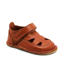 Indlæs billede til gallerivisning Begyndersandal m. velcro, Cognac
