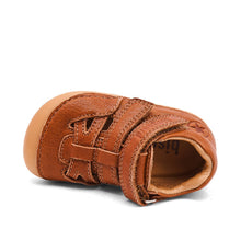 Indlæs billede til gallerivisning Begyndersandal m. velcro, Cognac
