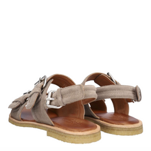 Indlæs billede til gallerivisning Sandal m. spænde, Grå
